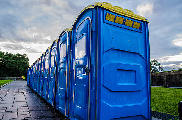 Best Porta potty rental near me  in Rexland Acres, CA